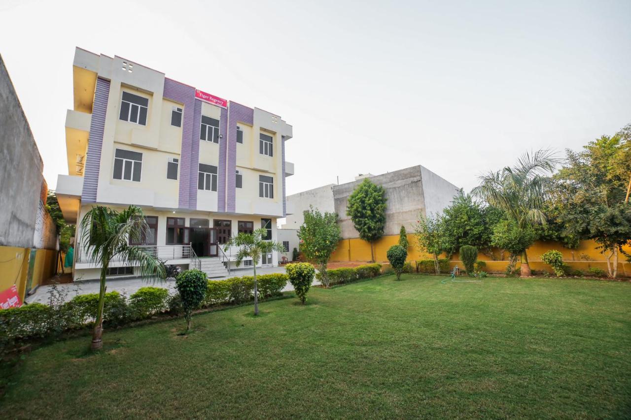 Hotel Tiger Regency Resort Sawai Madhopur Buitenkant foto