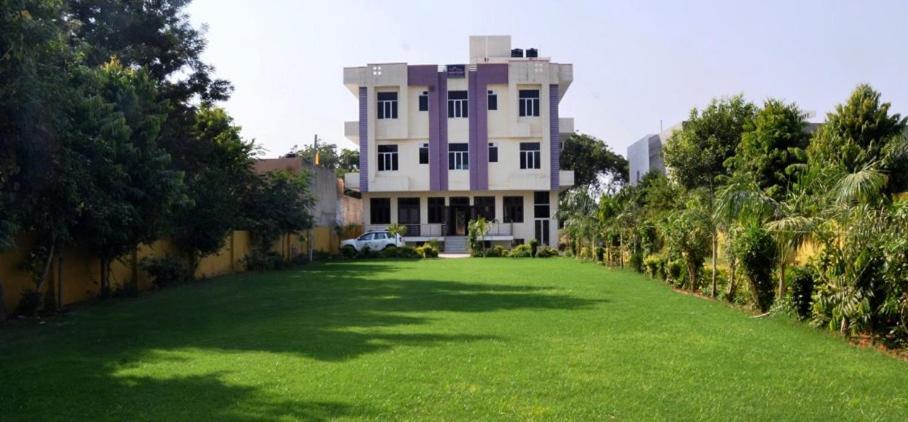 Hotel Tiger Regency Resort Sawai Madhopur Buitenkant foto